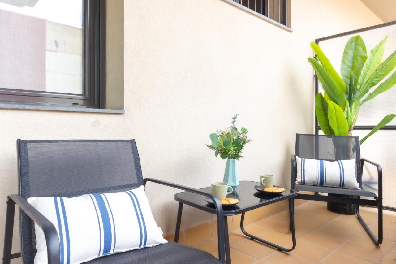 Apartamento Elegante Duplex En Terrassa, Barcelona Exterior foto